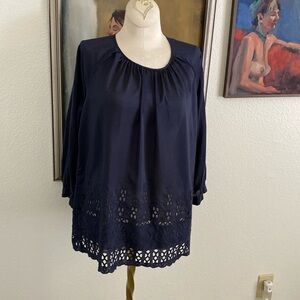 New Madewell size S navy blue cotton silk boxy airy and lite top .